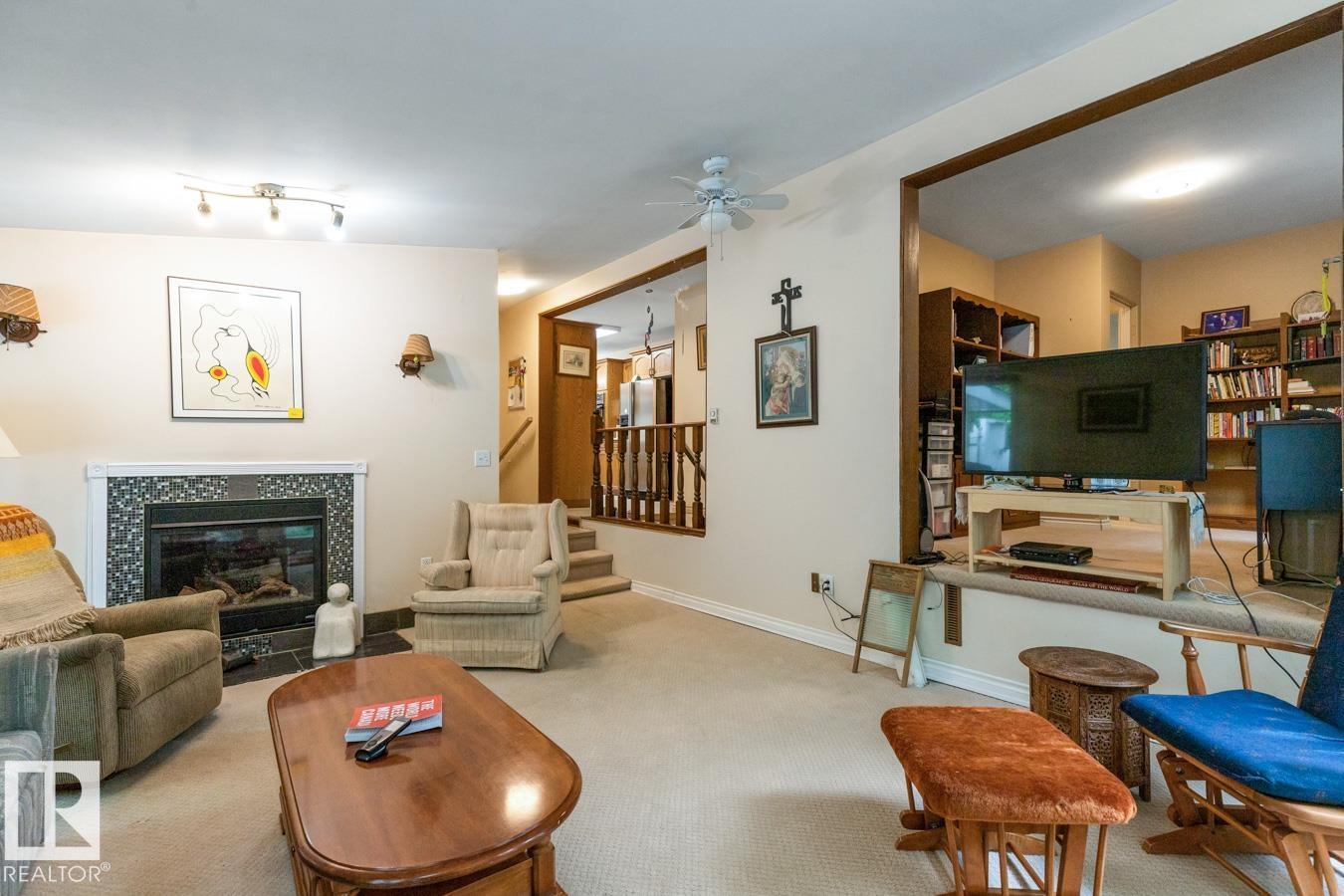 29 GREENVIEW CR — photo 15