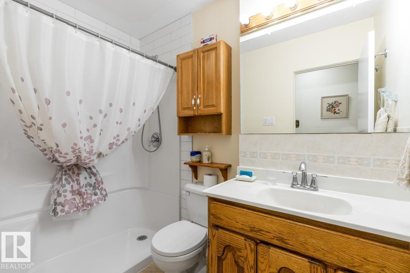 29 GREENVIEW CR — photo 23
