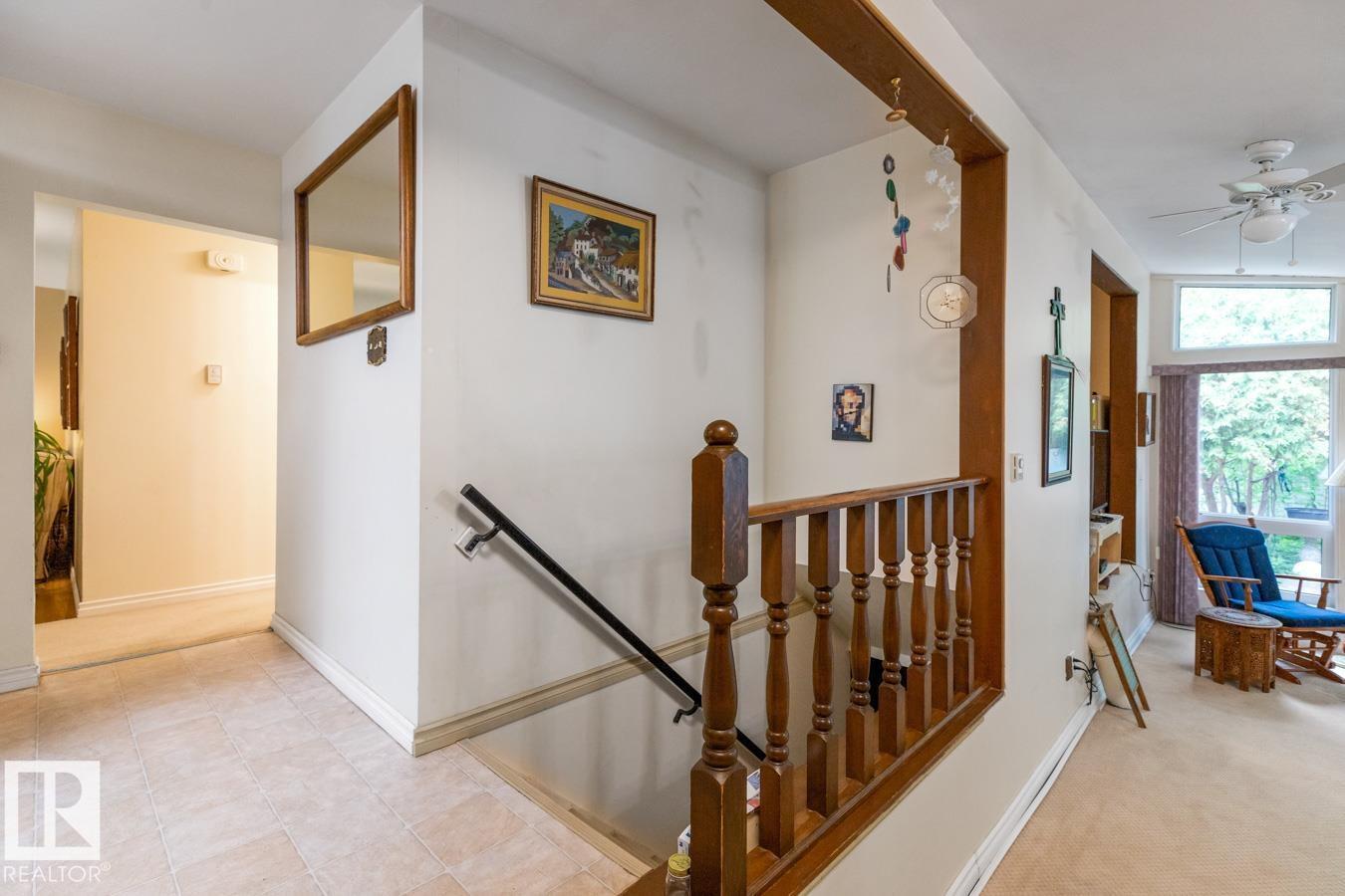 29 GREENVIEW CR — photo 16