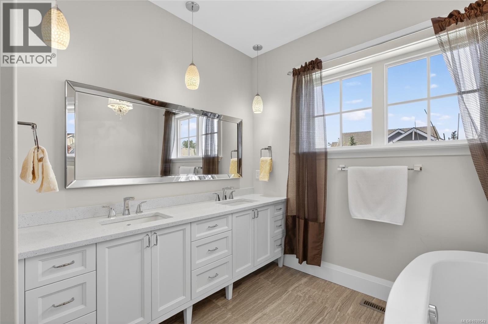 #114 1290 Crown Isle Dr - 12
