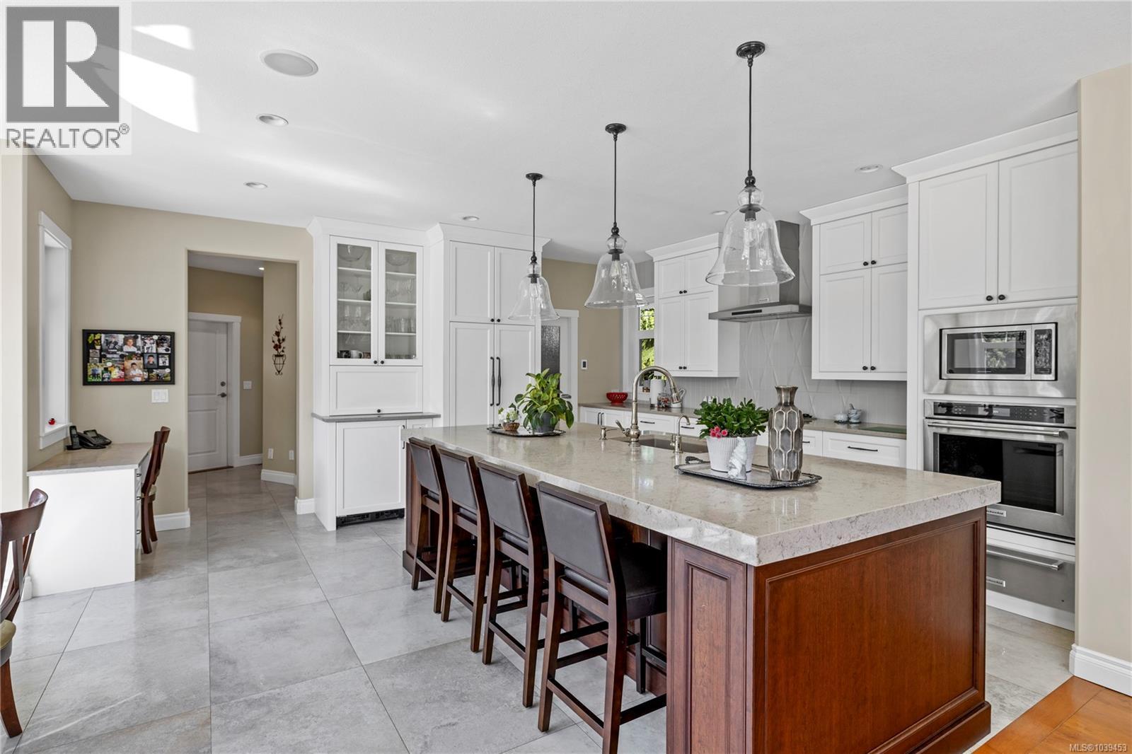 753 Rivers Edge Dr - Image 3