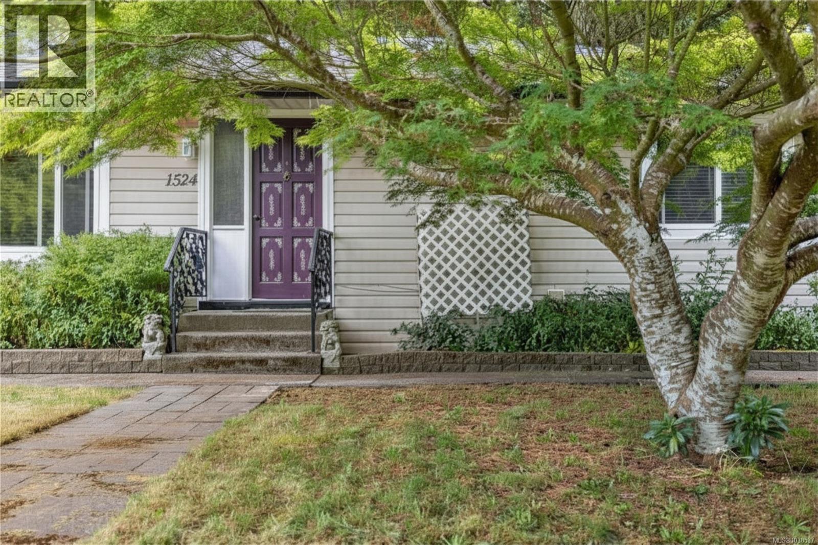 1524 Pacific Cres - 10