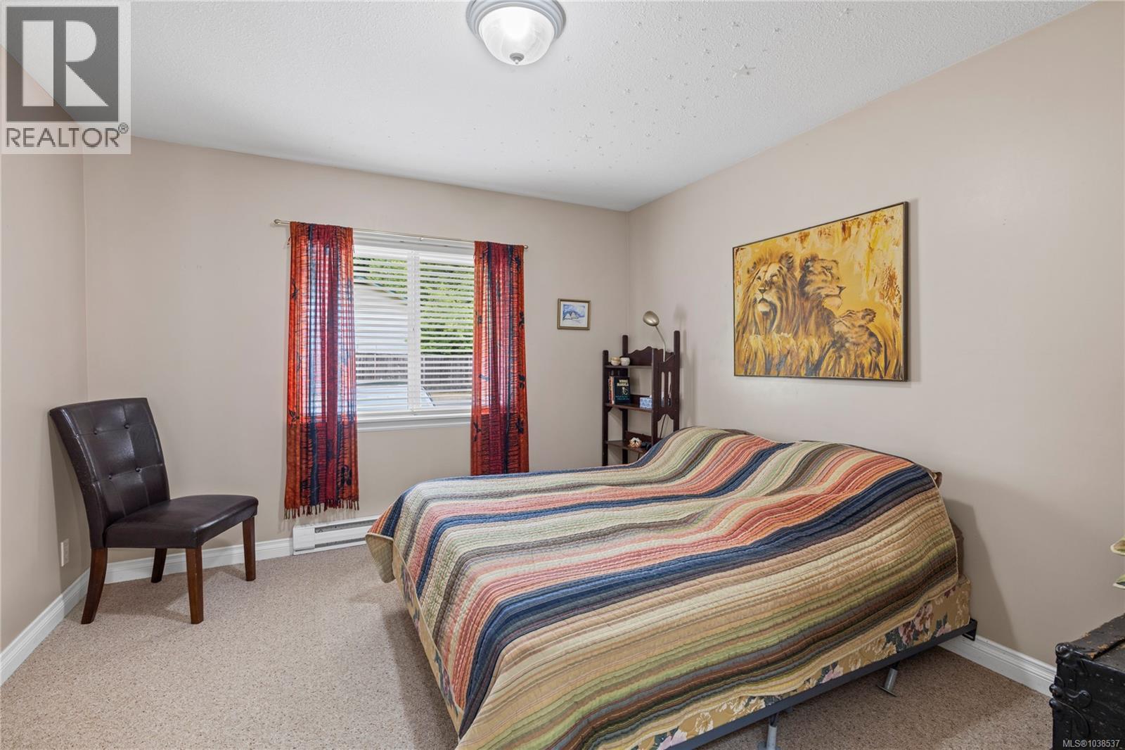 1524 Pacific Cres - 26