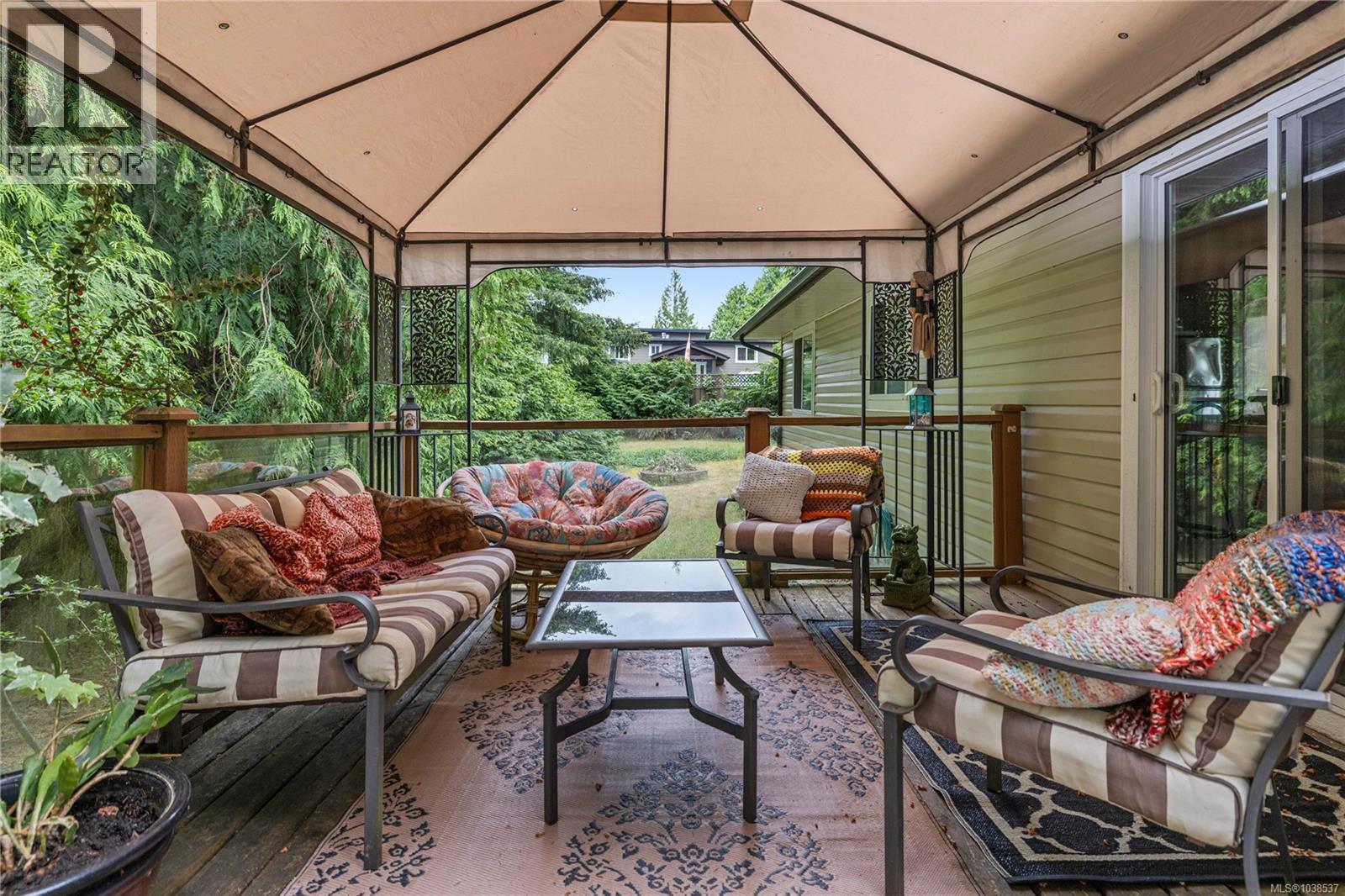 1524 Pacific Cres, Parksville