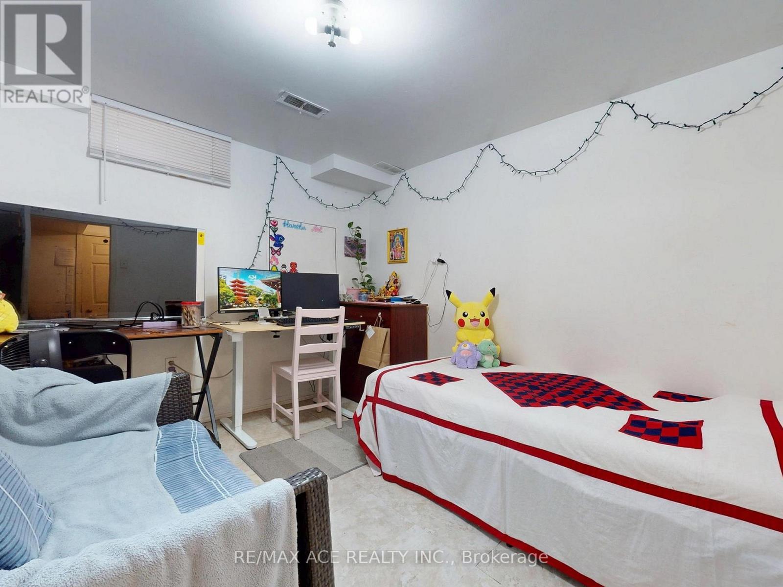 159 HEALE AVENUE - 26