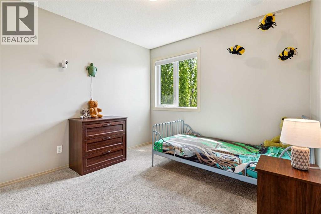 161 Kincora Park NW - 32