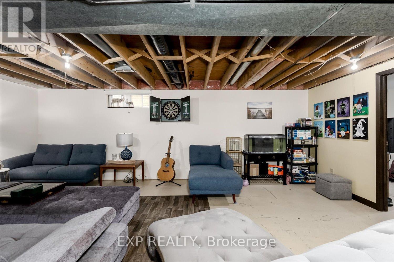 28 DENRICH AVENUE - 23
