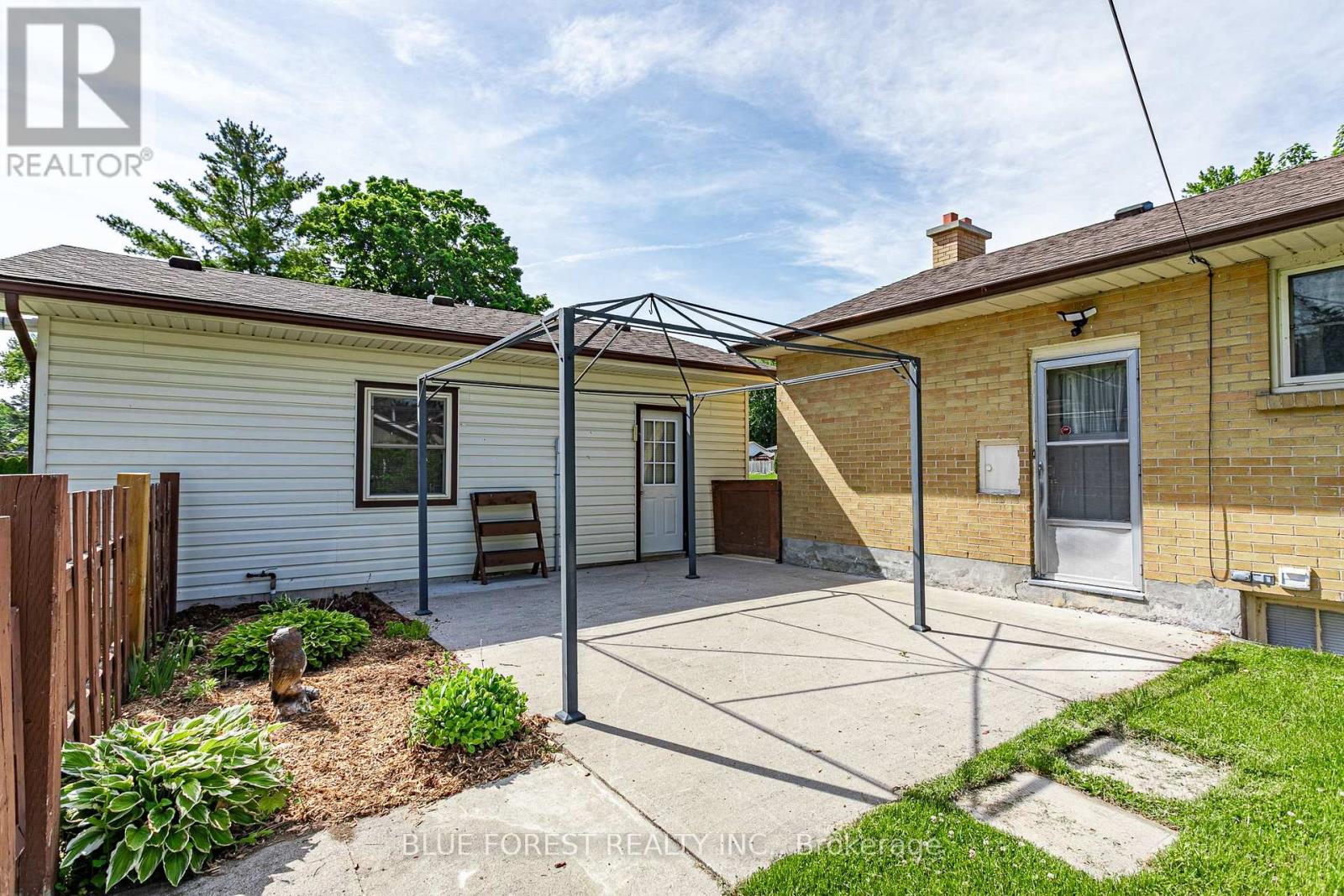 232 TERRENCE AVENUE - 27