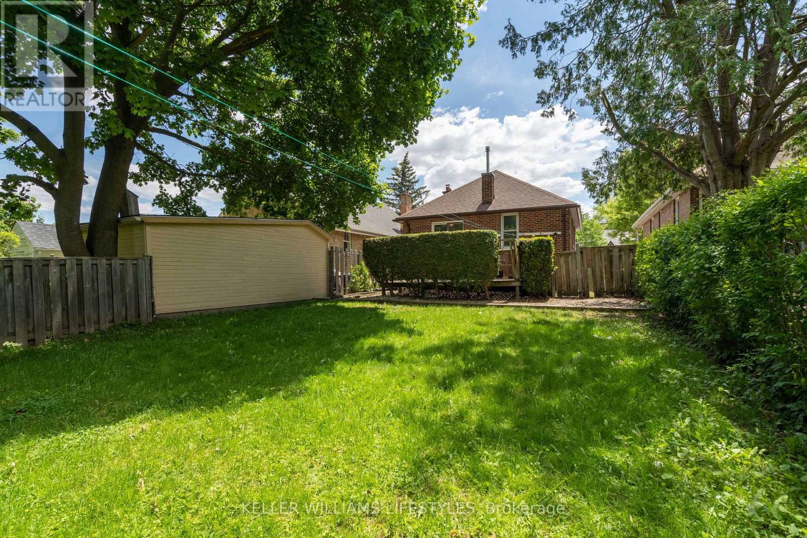 50 THOMAS JANES DRIVE - 35