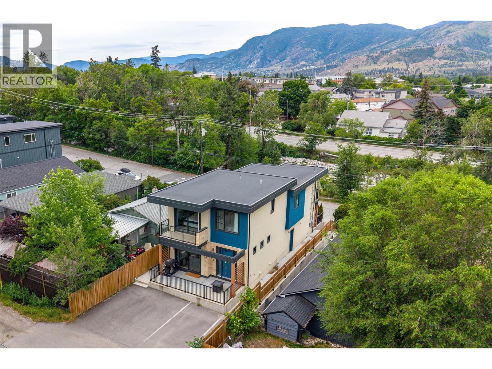 #102 436 Pickering Street - 30