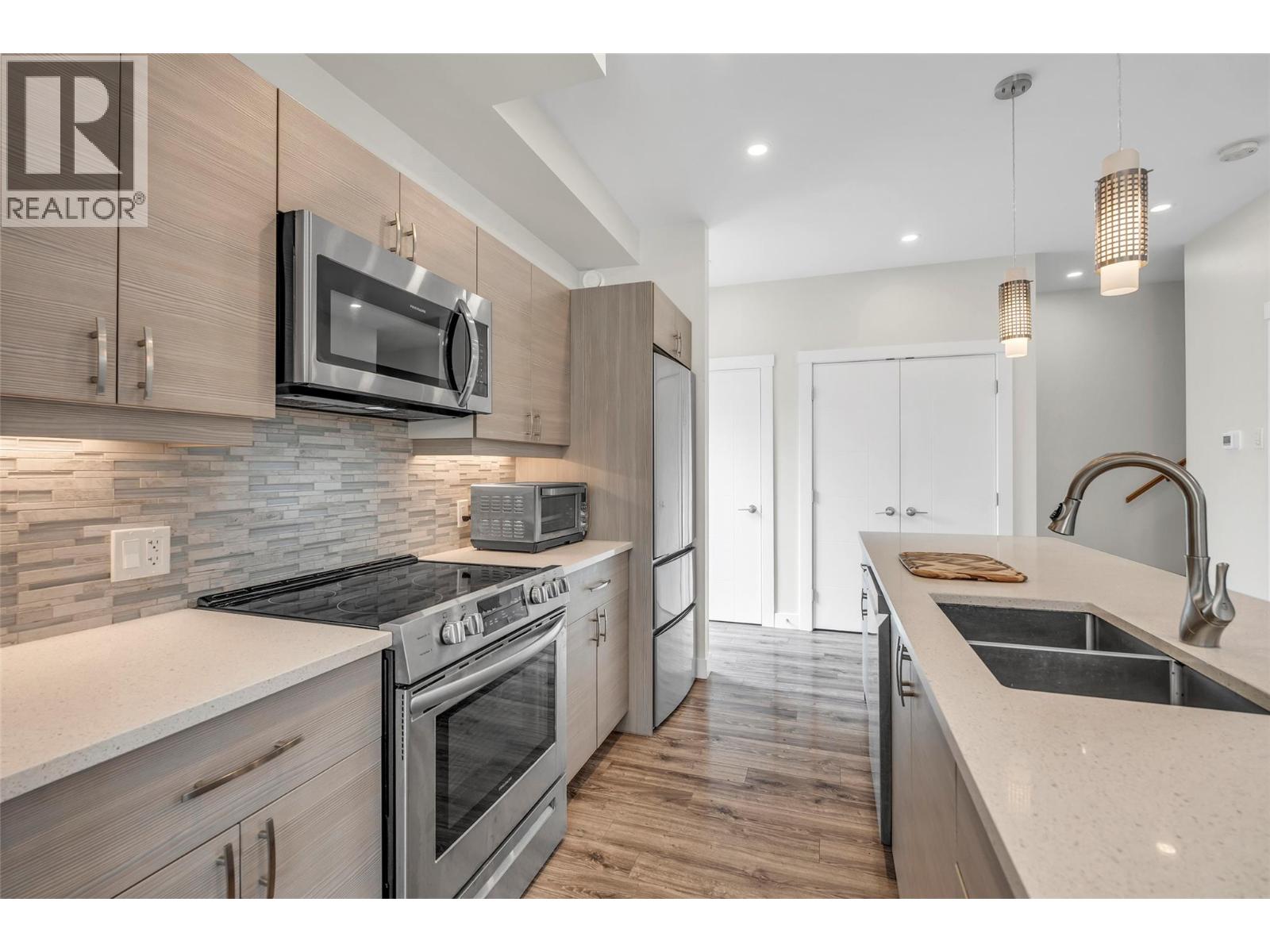 436 Pickering Street Unit# 102, Penticton