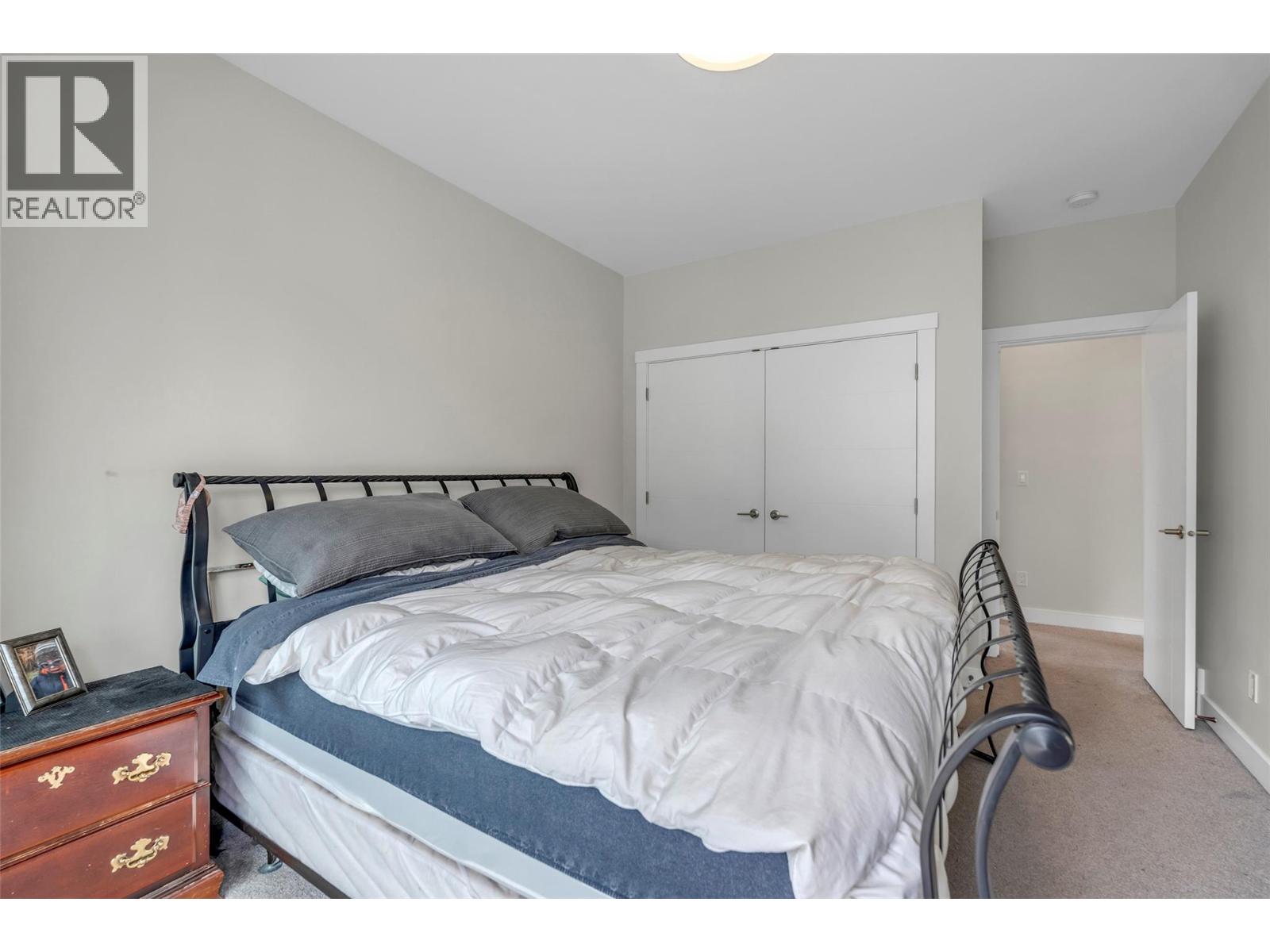 #102 436 Pickering Street - 24