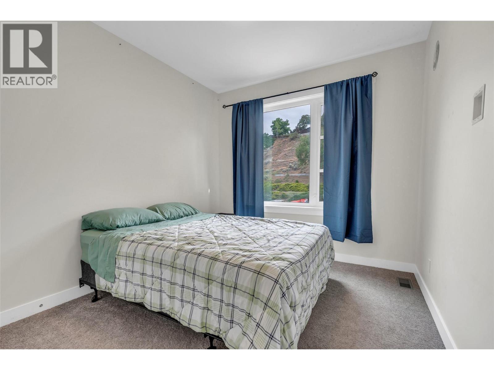 #102 436 Pickering Street - 25