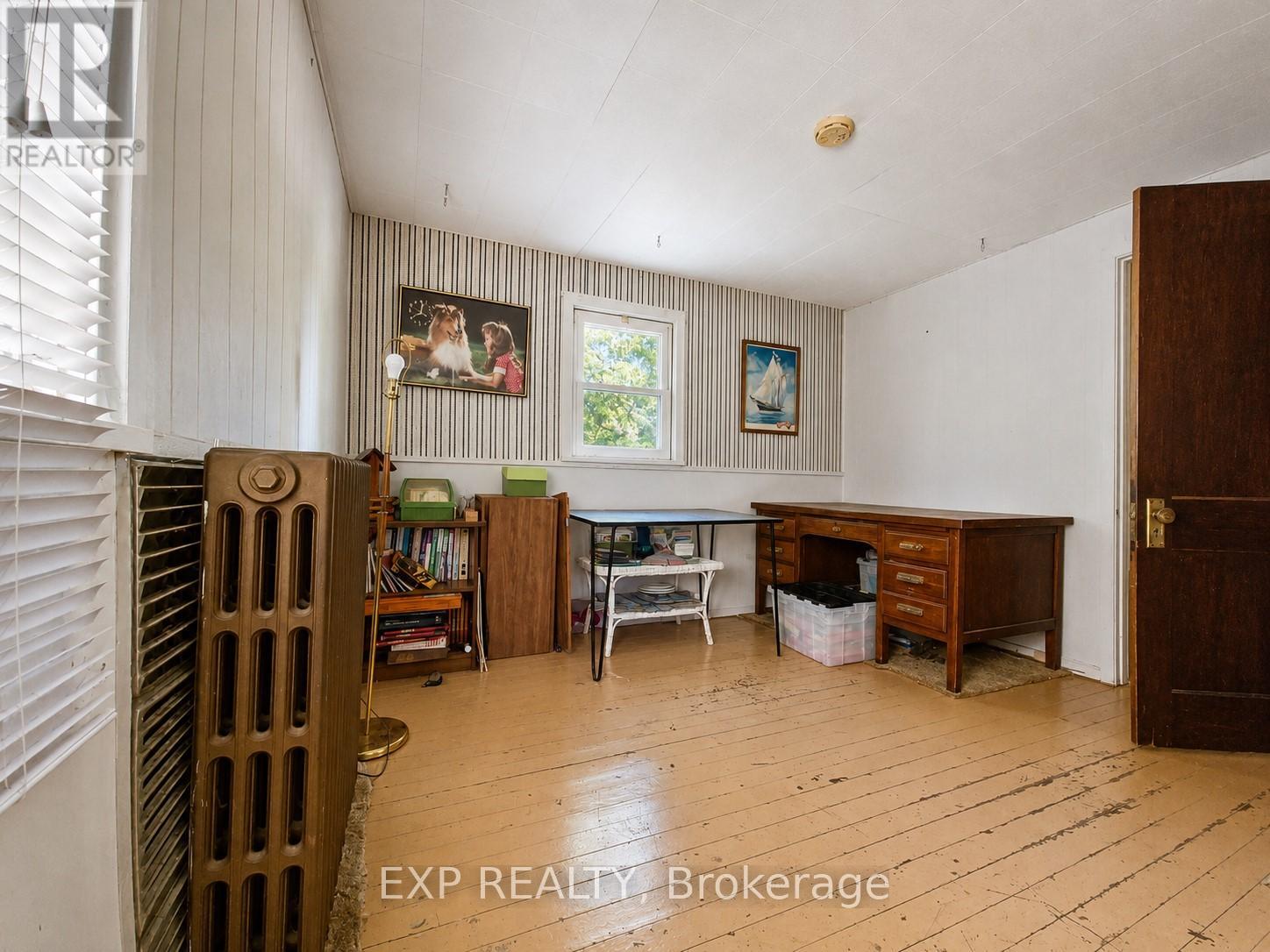 3226 PINE AVENUE - 15