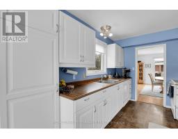 Bedroom 3 - 43 Waterview Court, Ottawa, ON K1V0H5 Photo 16