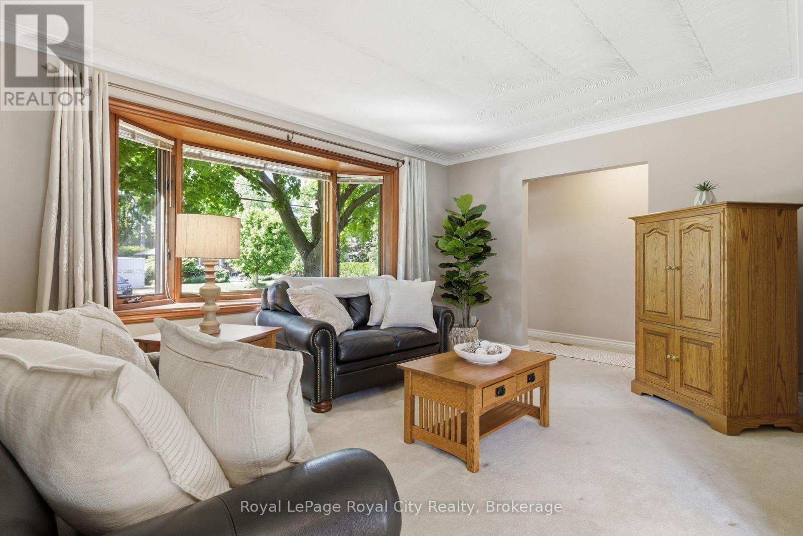 92 DEAN AVENUE - 17