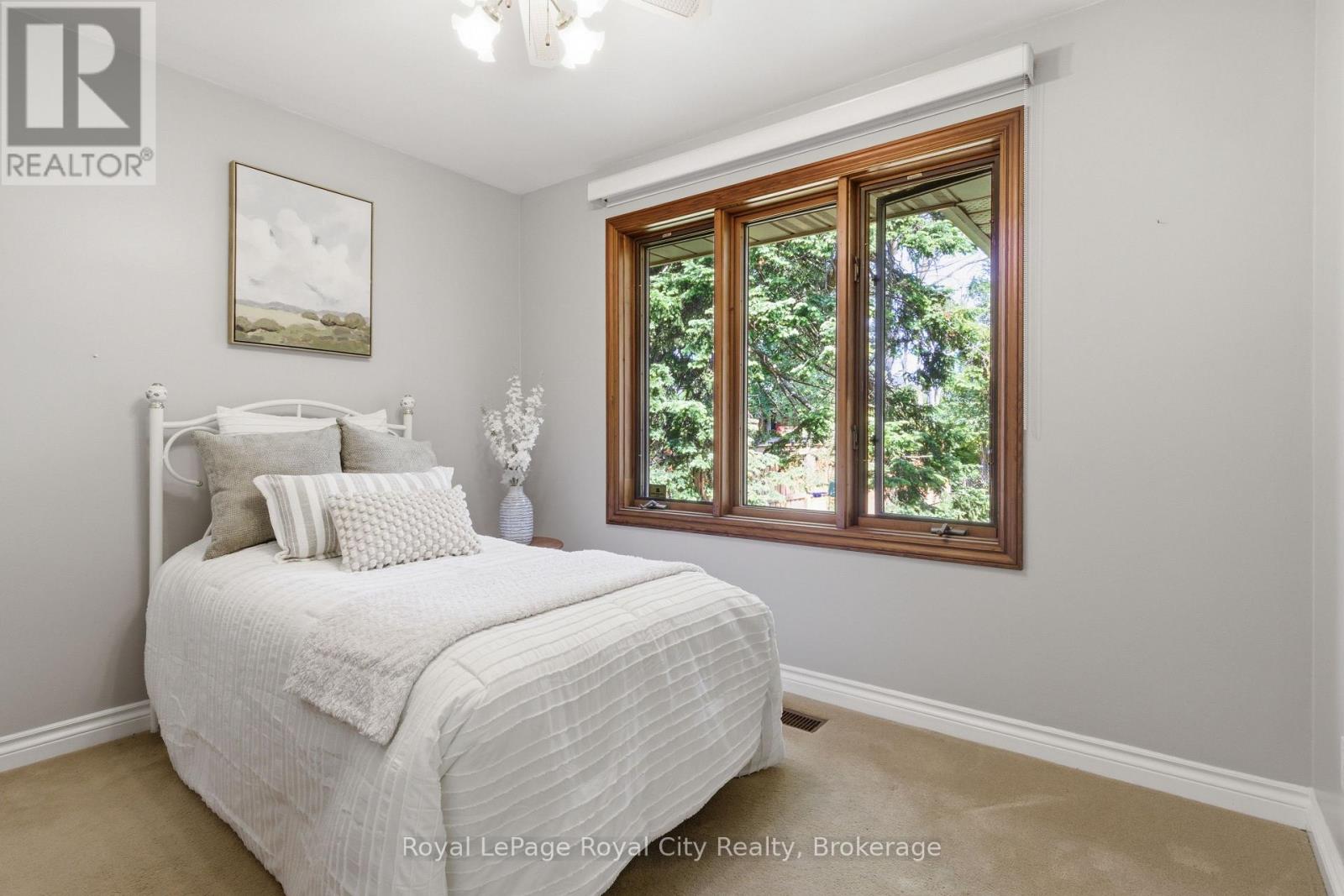 92 DEAN AVENUE - 27
