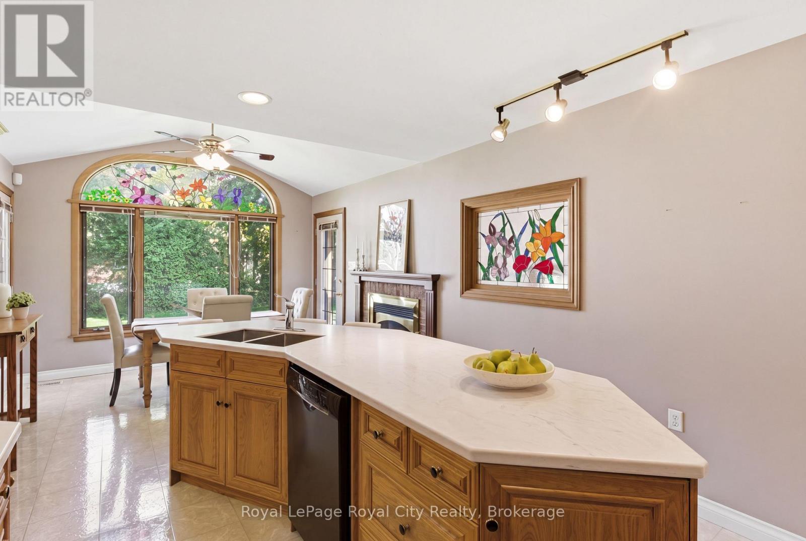 92 DEAN AVENUE - 12