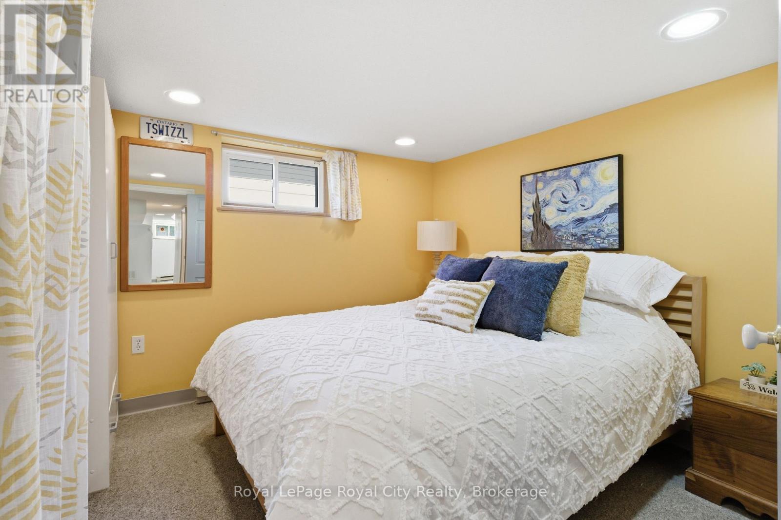 92 DEAN AVENUE - 35