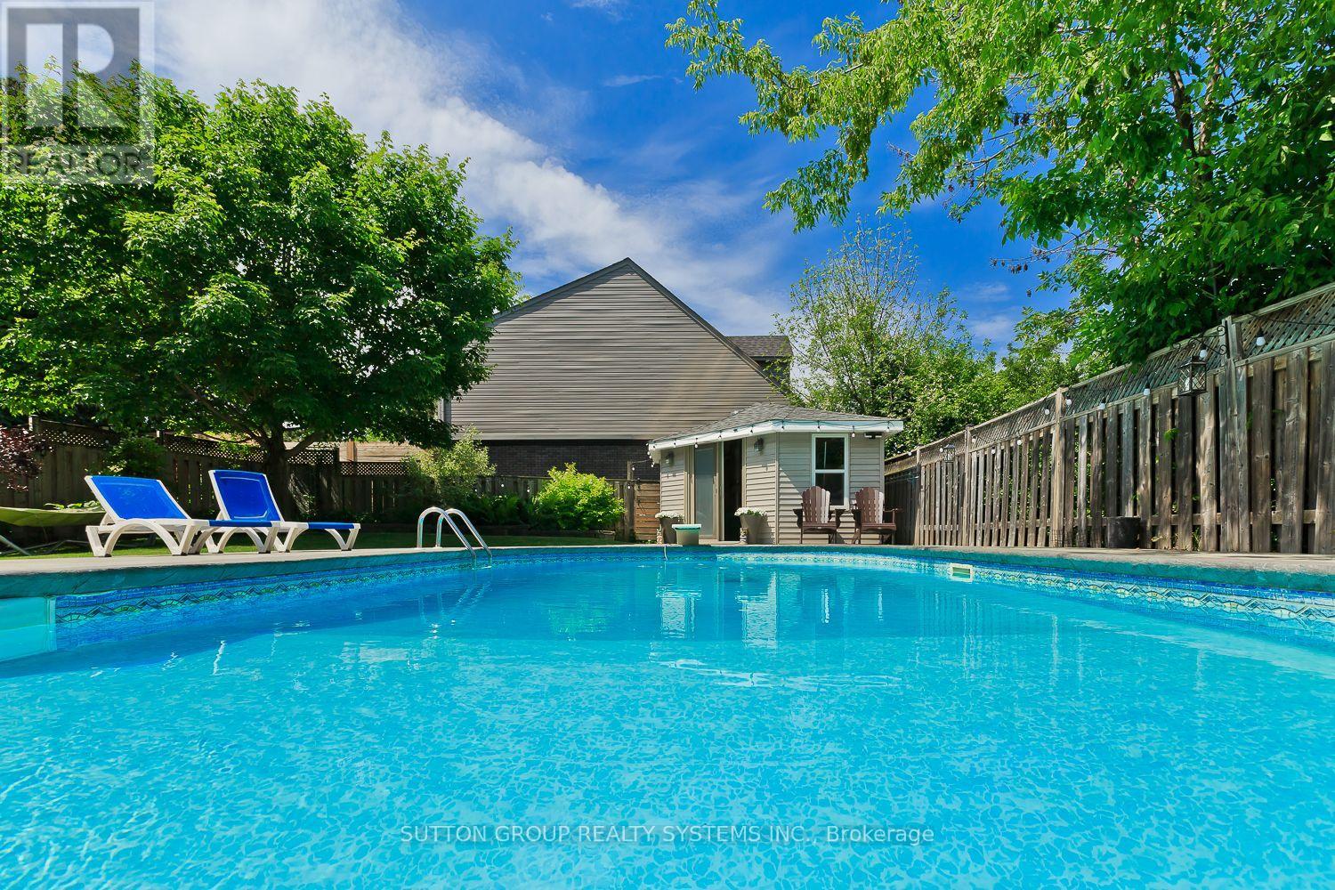 6686 BARRISDALE DRIVE - 32