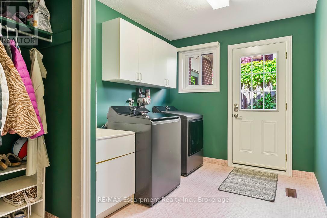 255 SPRING GARDEN ROAD - 16