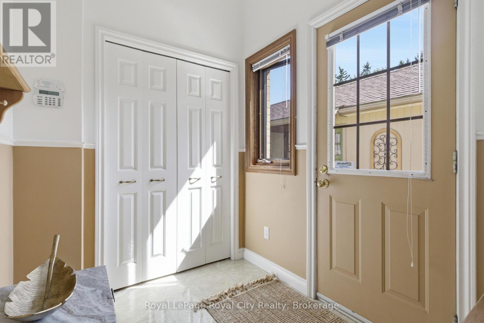 92 DEAN AVENUE - 8