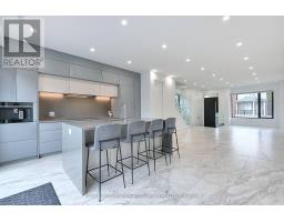 613 Harvie Avenue, Toronto, ON M6E4M4 Photo 12