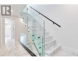 613 Harvie Avenue, Toronto, ON M6E4M4 Photo 13