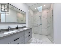613 Harvie Avenue, Toronto, ON M6E4M4 Photo 26