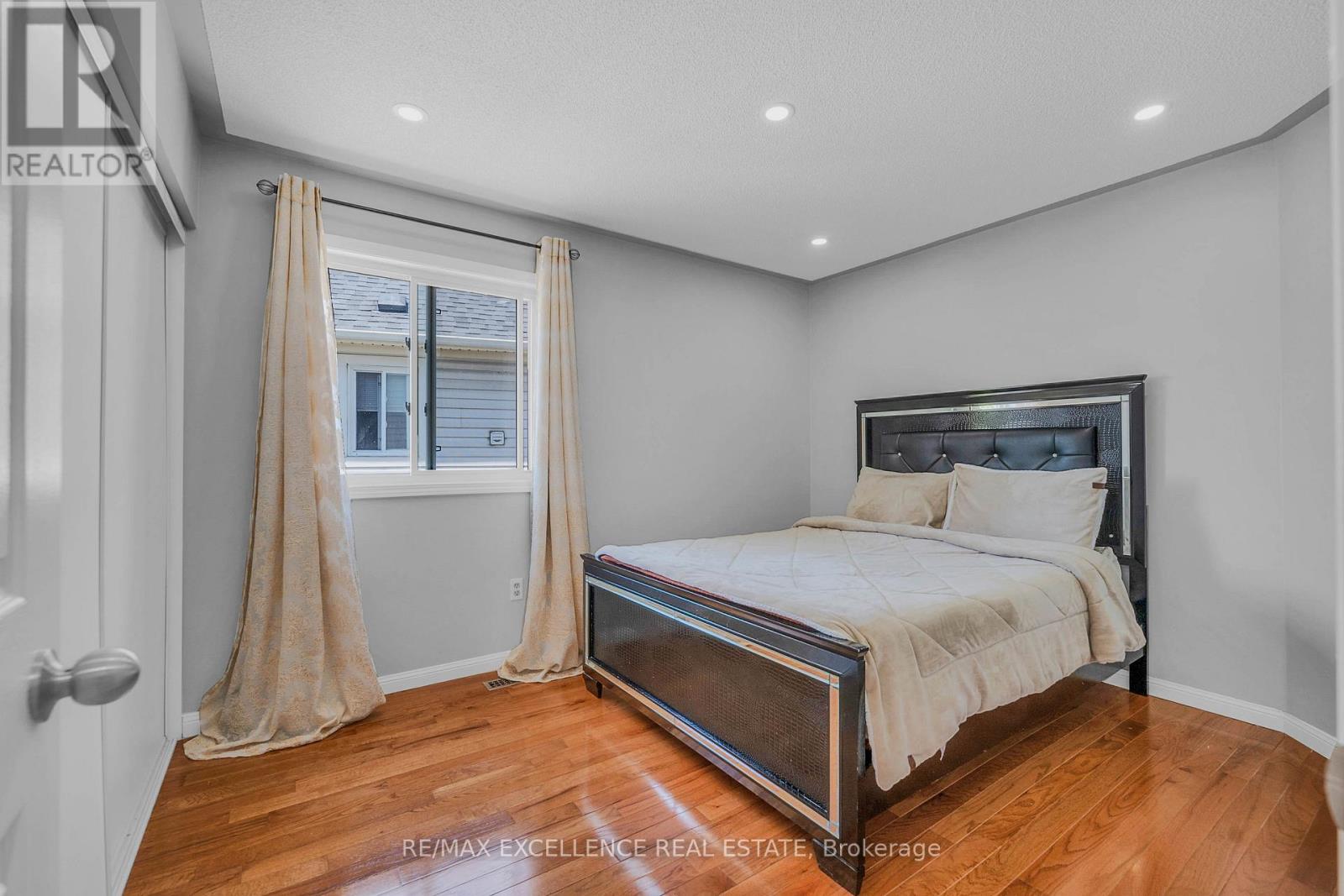 9 VIRTUES AVENUE - 30