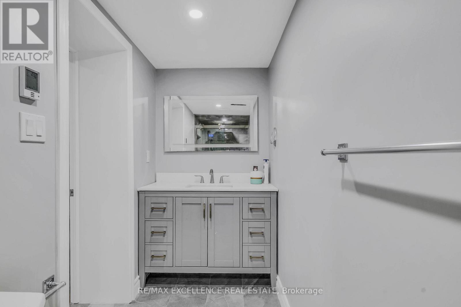 9 VIRTUES AVENUE - 39