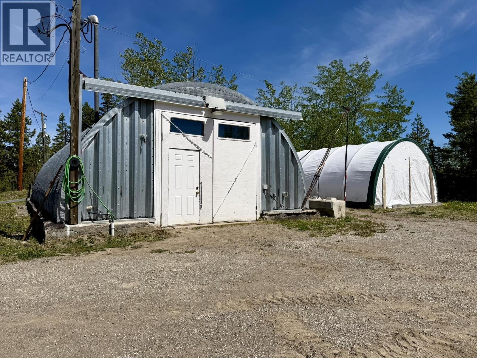 5606 LITTLE FORT 24 HIGHWAY - 26