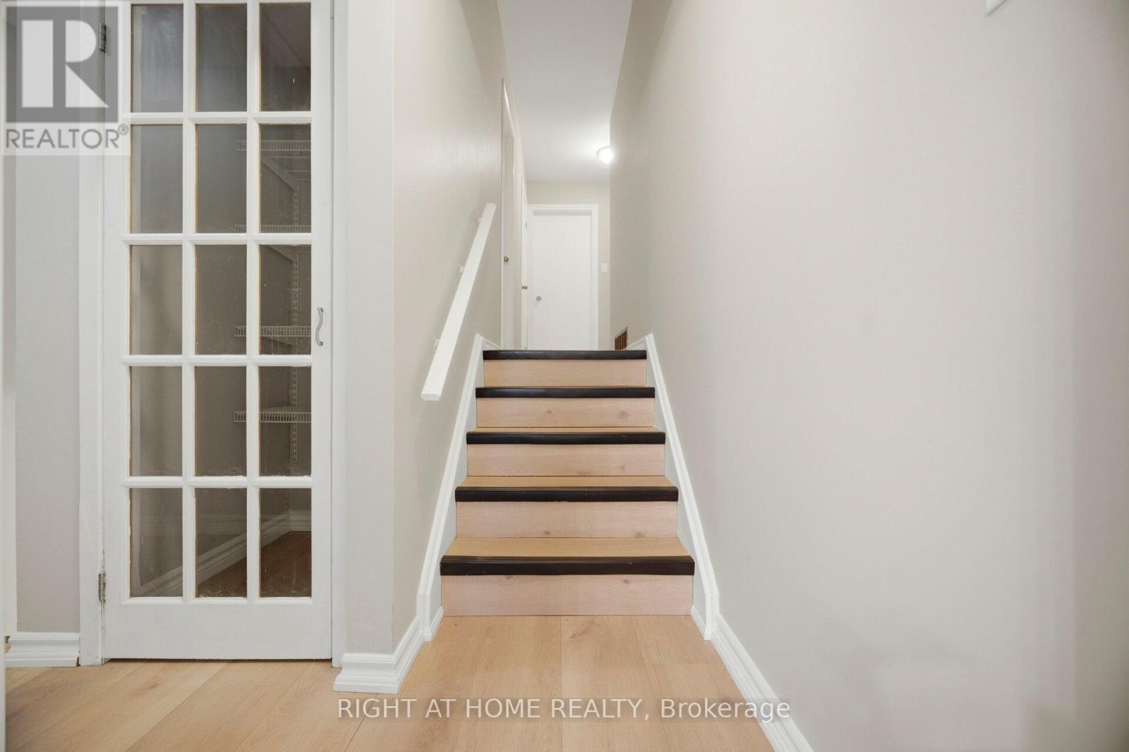 309 SIMON STREET - 13
