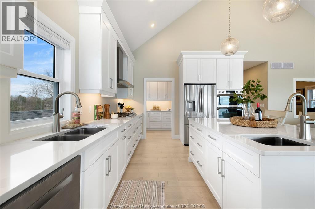 1696 CAILLE AVENUE - 24