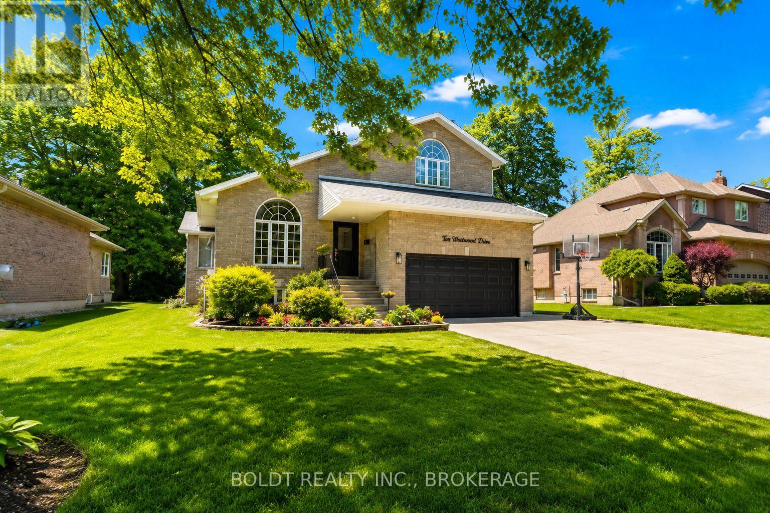 10 WESTWOOD DRIVE - Image 2