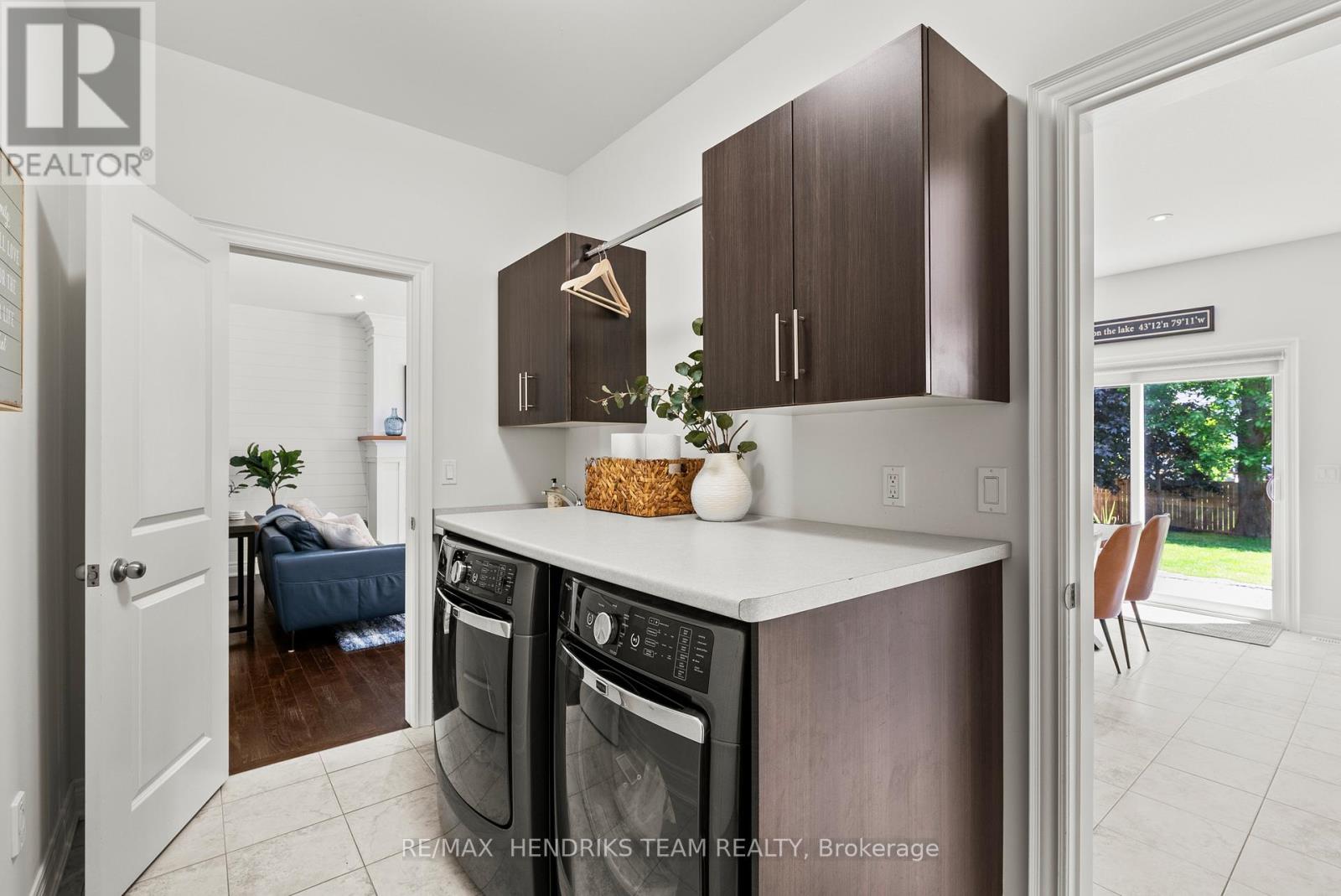 15 DIANA DRIVE - 16