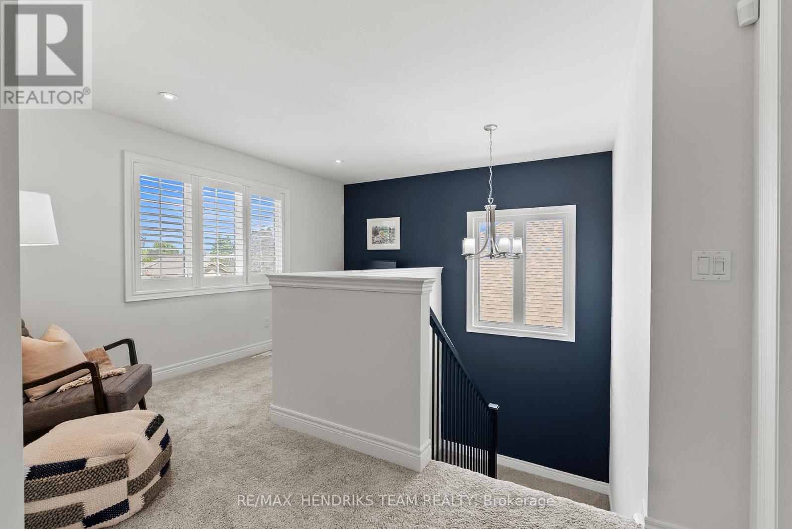 15 DIANA DRIVE - 19