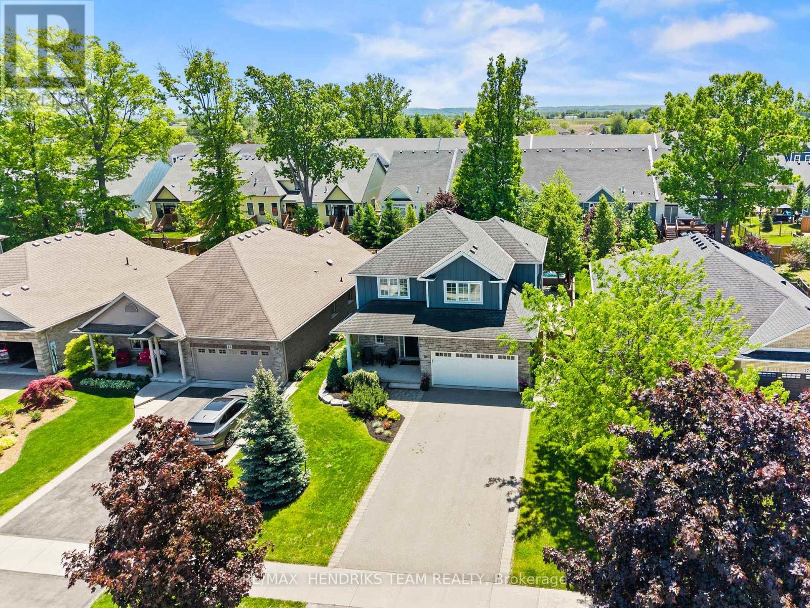 15 DIANA DRIVE - 43