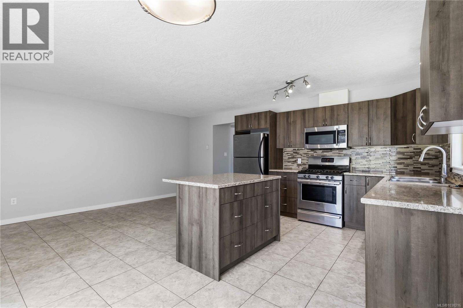 960 Dunford Ave - 22