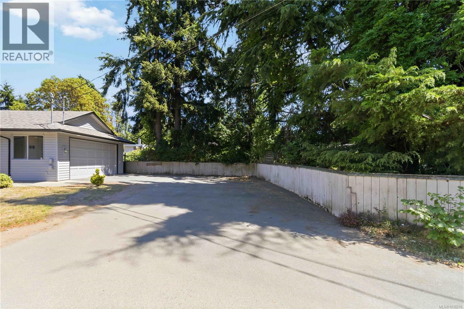 960 Dunford Ave - 32