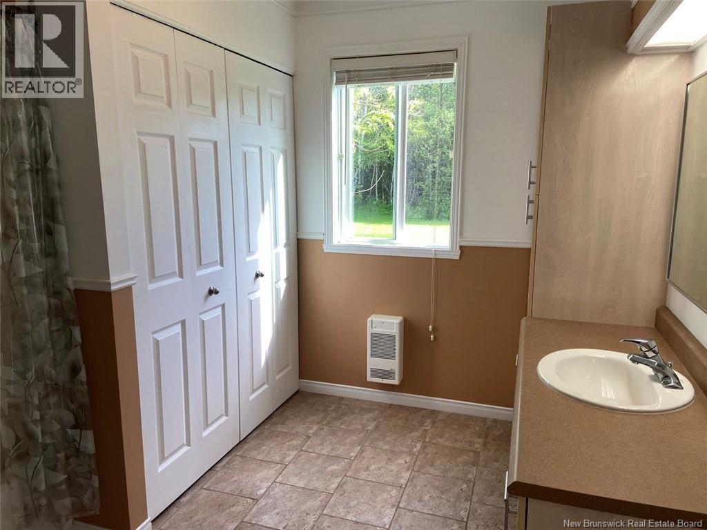 52 Raymond Street - 8