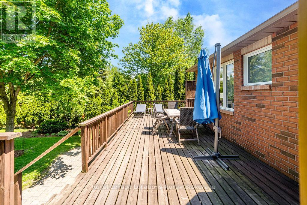 424 RAMBLEWOOD DRIVE - 36