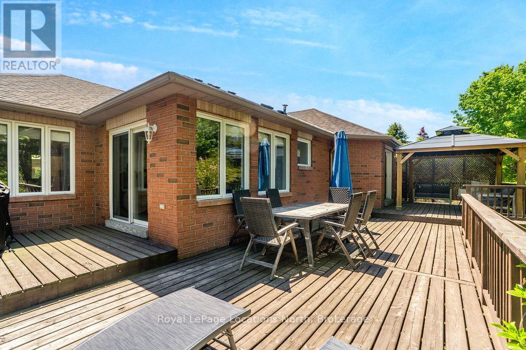 424 RAMBLEWOOD DRIVE - 37