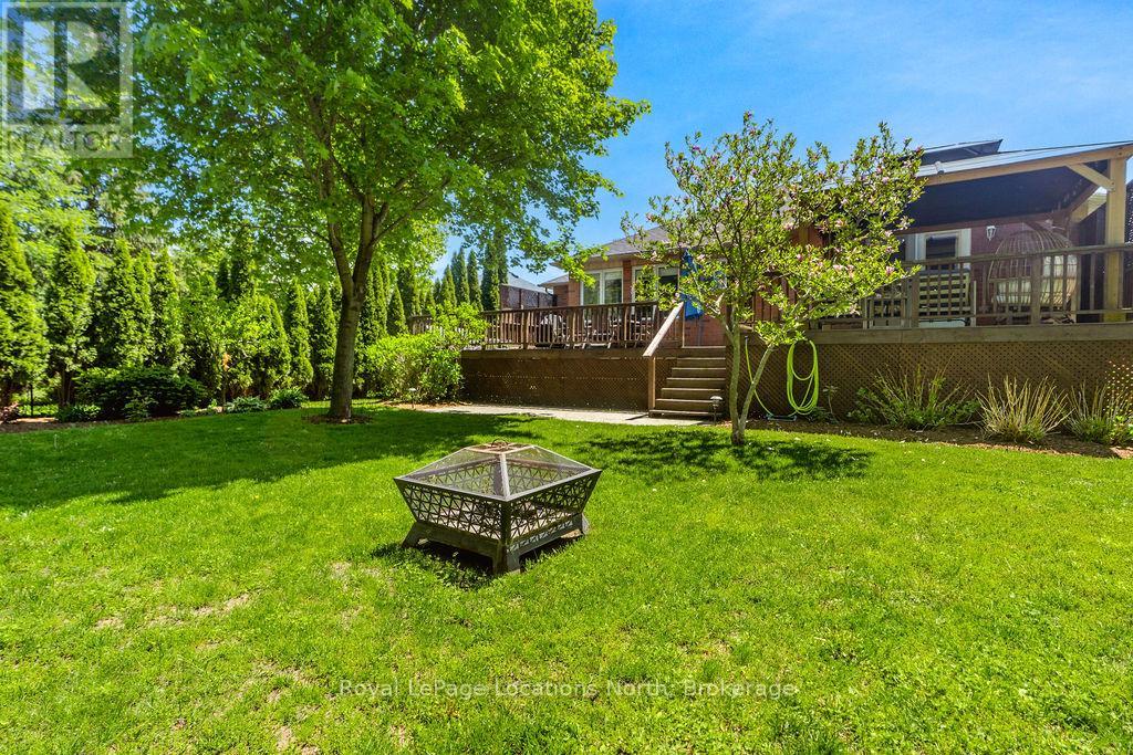 424 RAMBLEWOOD DRIVE - 40