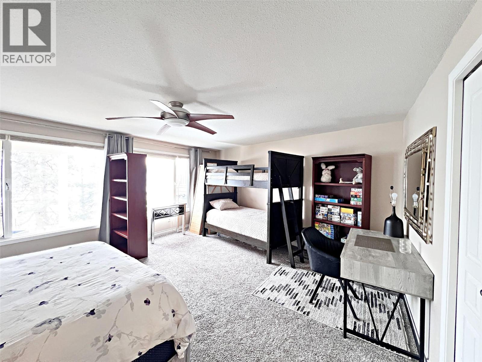 4480 Ponderosa Drive - 50