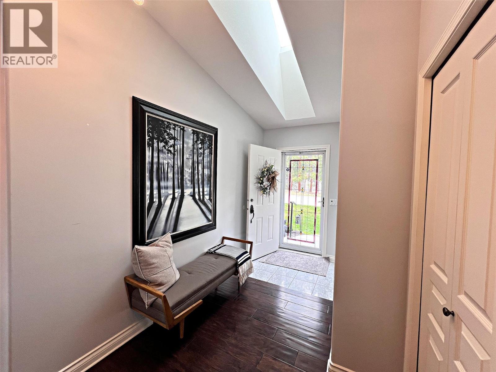 4480 Ponderosa Drive - 32