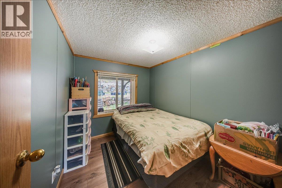1232 Mcleod Road - 19