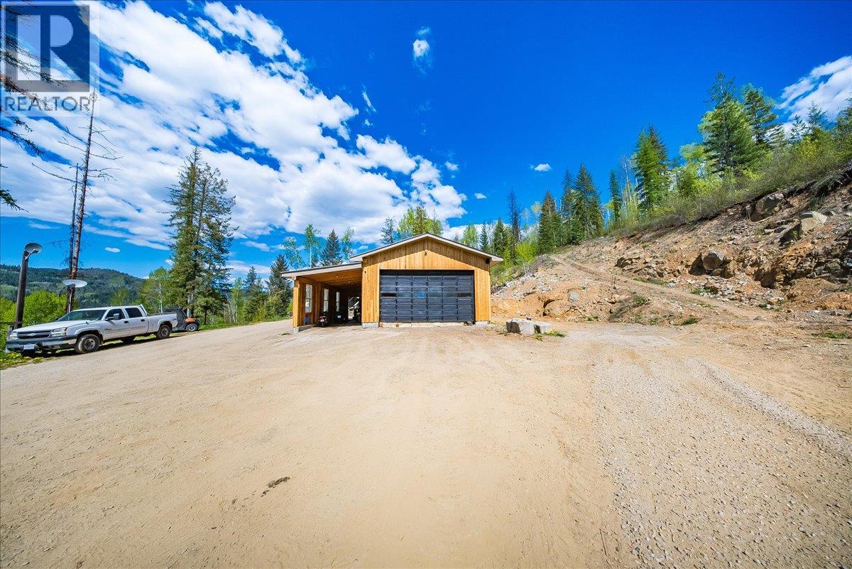 1232 Mcleod Road - 2