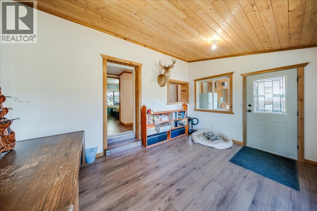 1232 Mcleod Road - 5