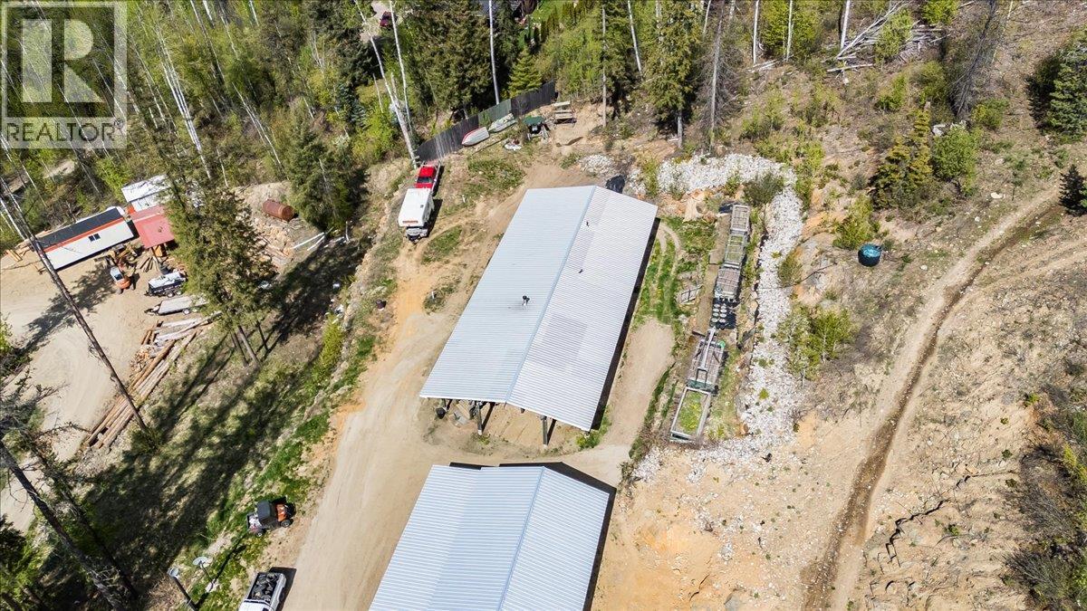 1232 Mcleod Road - 53